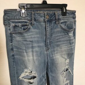 American Eagle high waisted straight jean